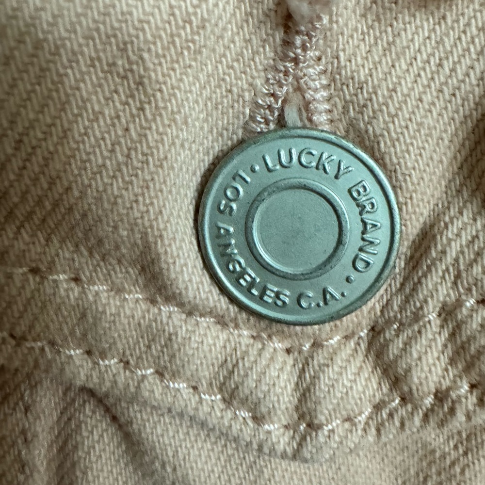 Women’s Lucky Brand “The Tomboy Trucker” Denim Jacket, Size S - Picture 8 of 8